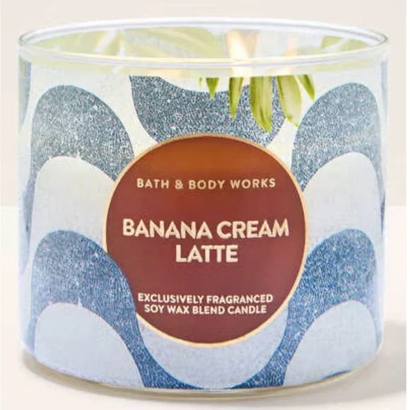 NWT Bath and Body Works Banana Cream Latte
3-Wick Candle- 14.5 oz - Picture 7 of 7